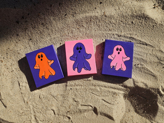 Purple Ghost Painting, Halloween Ghost Painting, Halloween decor, Ghost Decor
