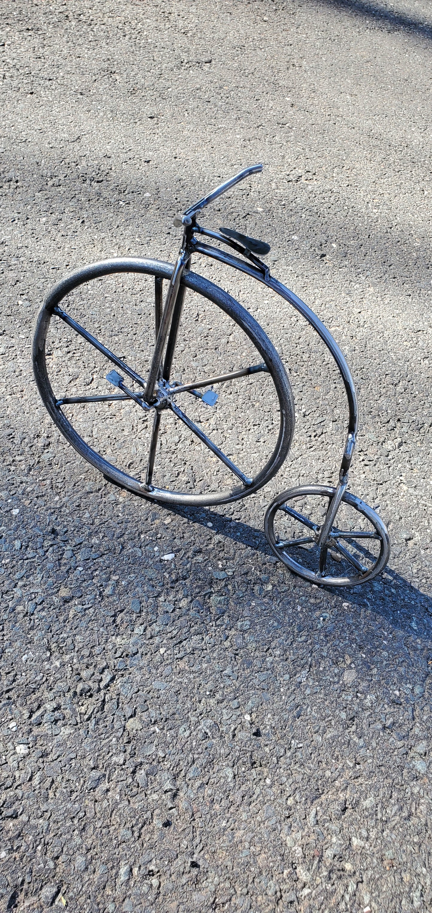 Metal Desk Top High Wheel Bicycle