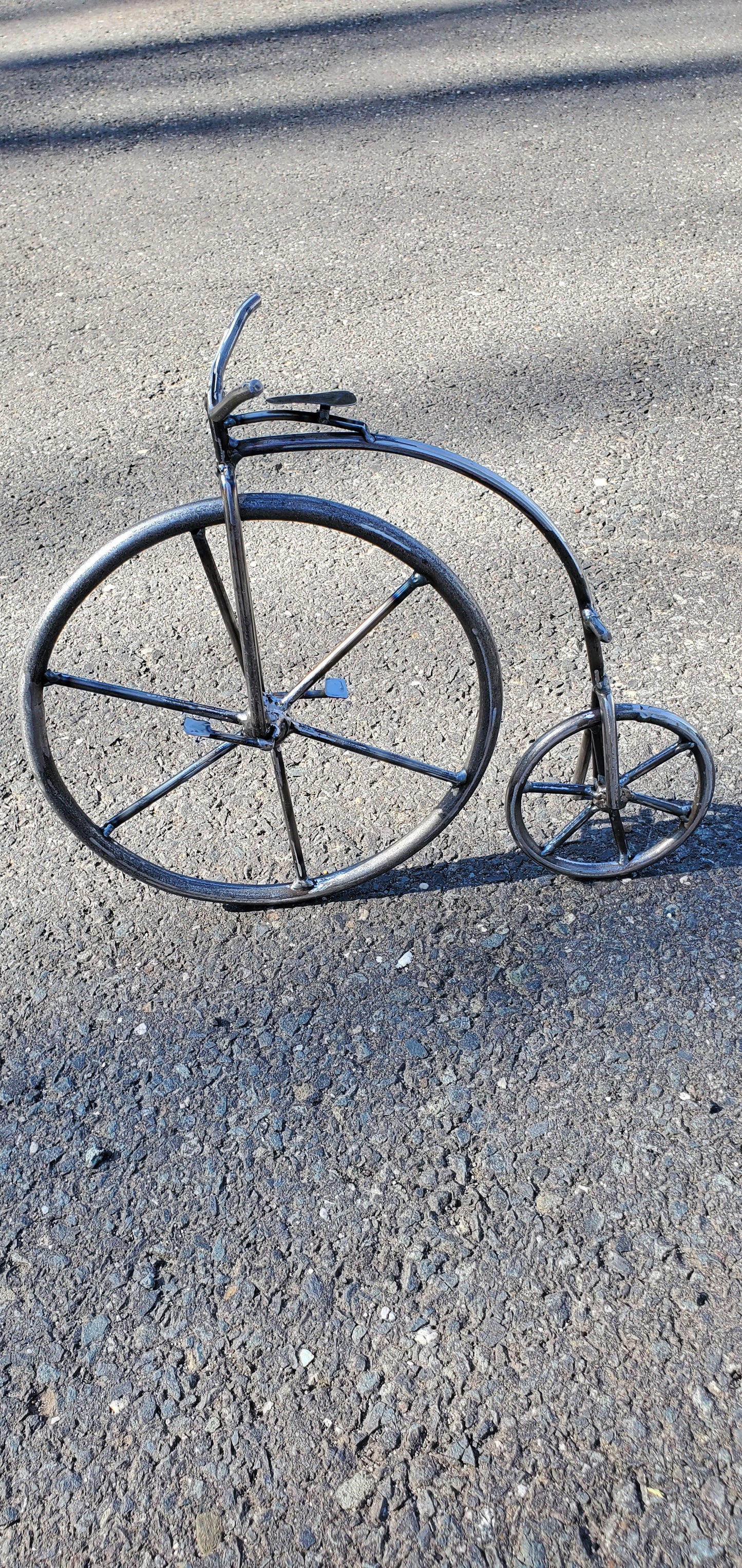 Metal Desk Top High Wheel Bicycle